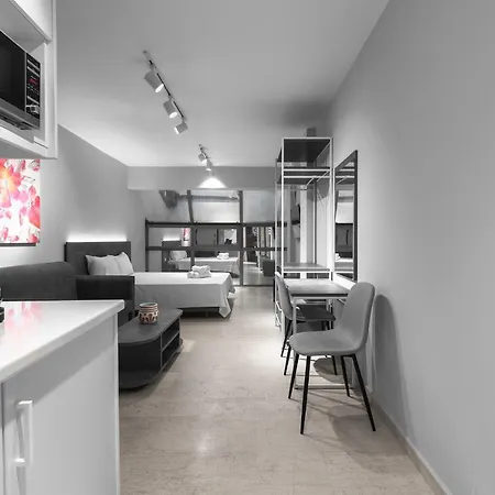 Modeco, Nilie Hospitality Mgmt *