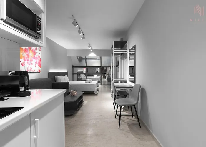 Modeco, Nilie Hospitality Mgmt *